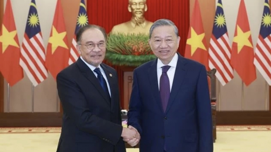 Vietnamese Party chief welcomes Malaysian PM